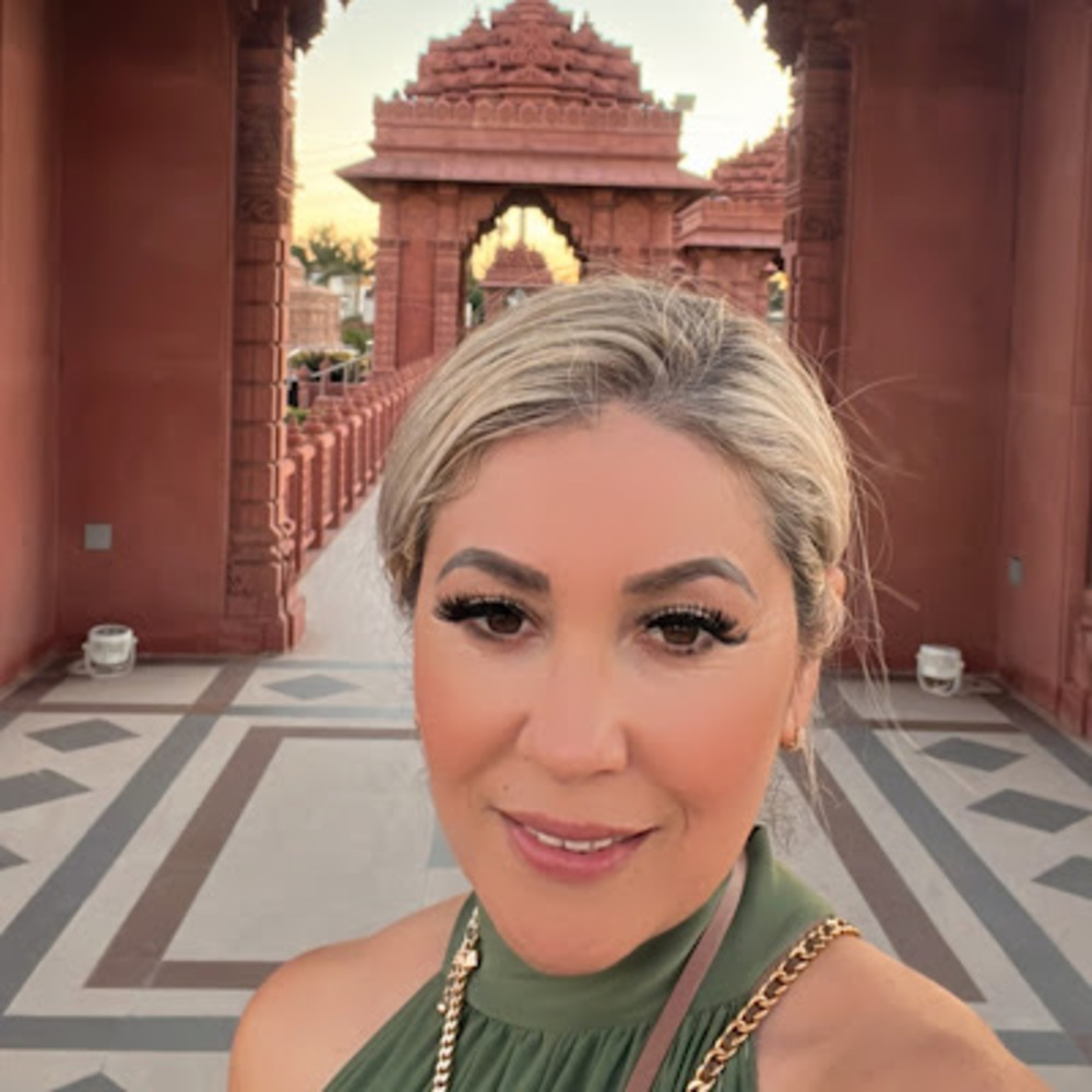 Meet your Posher, Eli